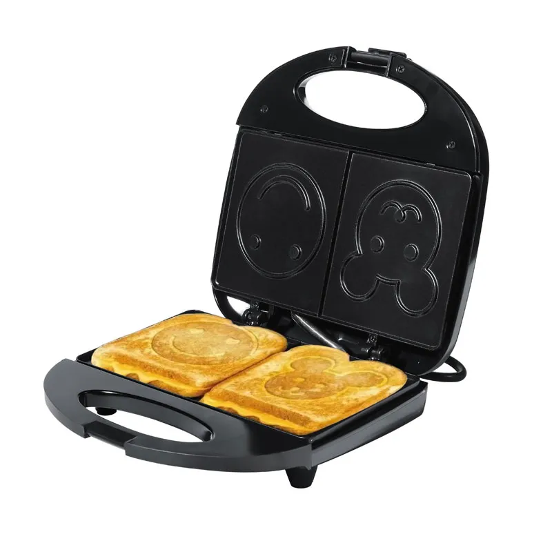 So machen Sie Brotscheiben kompakter, wenn Sie einen Sandwichhersteller verwenden